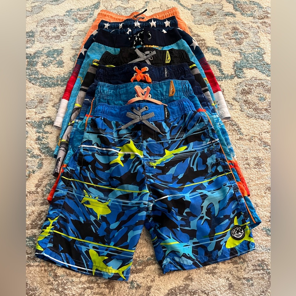 7 pairs of boys swimsuits size 7-8